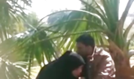 چری دی ویل - برازرسسکس پمپاژ اسپرم در مادران گربه